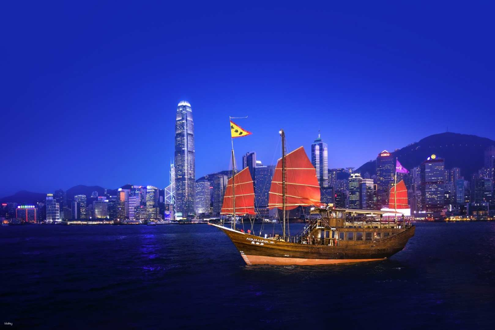 Victoria Harbour Night Cruise/Romantic Cruise & "A Symphony of Lights" Cruise via Cheung Po Tsai (Aqua Luna) Boat | Hong Kong - Photo 1 of 2